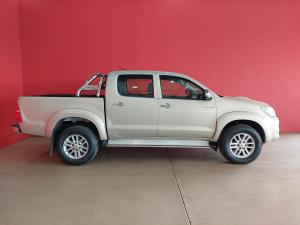 Toyota Hilux 3.0D-4D double cab 4x4 Raider Dakar edition auto - Image 3