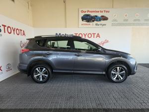 Toyota RAV4 2.0 GX auto - Image 3
