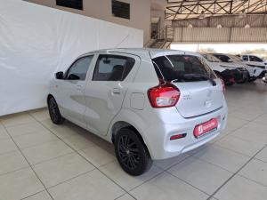 Toyota Vitz 1.0 XR auto - Image 12