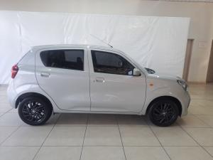 Toyota Vitz 1.0 XR auto - Image 3