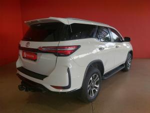 Toyota Fortuner 2.4GD-6 auto - Image 2