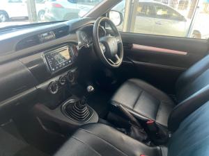 Toyota Hilux 2.4GD single cab S (aircon) - Image 7