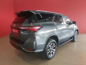 Toyota Fortuner 2.4GD-6 auto - Image 2