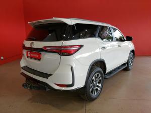 Toyota Fortuner 2.4GD-6 auto - Image 2