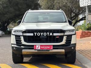 Toyota Land Cruiser 300 3.3D GR-Sport - Image 4