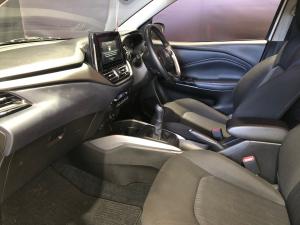 Toyota Starlet 1.5 XR manual - Image 9