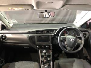 Toyota Corolla Quest 1.8 Plus manual - Image 8
