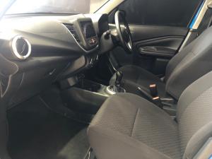 Toyota Vitz 1.0 XR manual - Image 9
