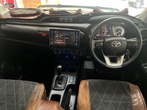 Toyota Hilux 2.4GD-6 double cab 4x4 Raider X auto - Image 6