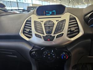 Ford EcoSport 1.5TDCi Trend - Image 14