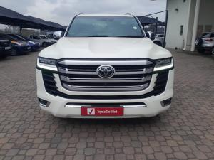 Toyota Land Cruiser 300 3.5T ZX - Image 4