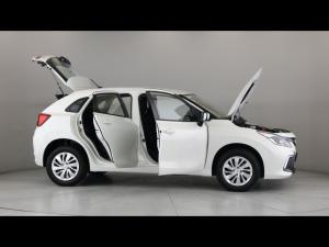 Toyota Starlet 1.5 Xi - Image 16