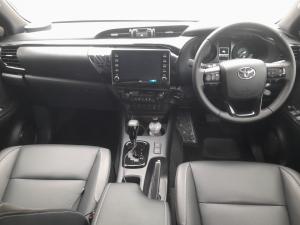Toyota Hilux 2.8GD-6 double cab 4x4 Legend auto - Image 6