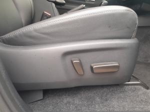 Toyota Hilux 2.8GD-6 double cab 4x4 Legend auto - Image 18