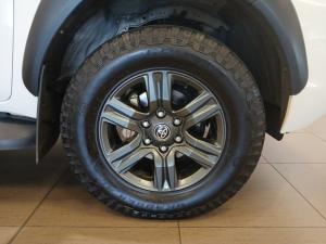Toyota Hilux 2.4GD-6 Xtra cab Raider manual - Image 19