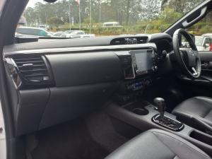 Toyota Hilux 2.8GD-6 48V double cab 4x4 Legend RS - Image 7