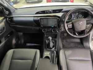 Toyota Hilux 2.8 GD-6 RB LegendE/CAB - Image 6