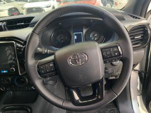Toyota Hilux 2.8 GD-6 RB LegendE/CAB - Image 8