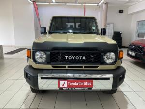 Toyota Landcruiser 76 2.8 GD-6 S/W - Image 3
