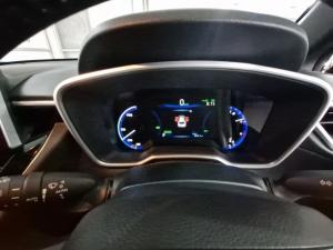 Toyota Corolla Cross 1.8 XR Hybrid - Image 11