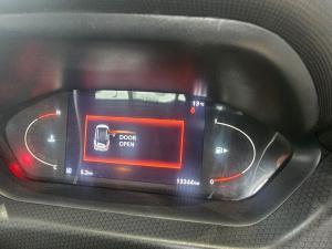 Nissan Magnite 1.0 Acenta Plus AMT - Image 11
