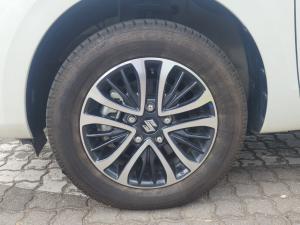 Suzuki Ertiga 1.5 GL - Image 11