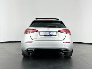 Mercedes-Benz A 200 automatic - Image 2