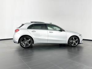 Mercedes-Benz A 200 automatic - Image 4