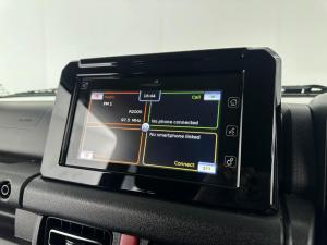 Suzuki Jimny 1.5 GLX automatic - Image 12