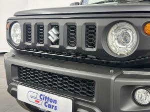 Suzuki Jimny 1.5 GLX automatic - Image 15