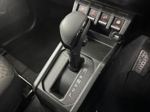 Suzuki Jimny 1.5 GLX automatic - Image 7