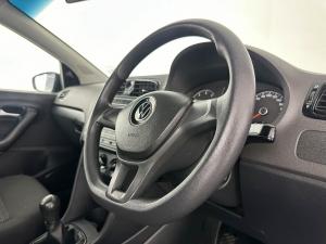 Volkswagen Polo Vivo 1.4 Trendline - Image 14