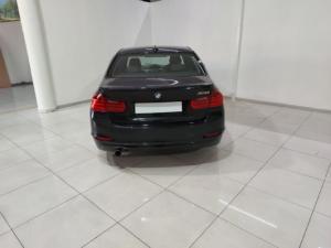 BMW 3 Series 320i - Image 15