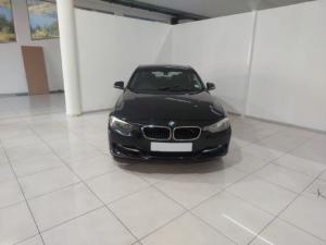 BMW 3 Series 320i - Image 5