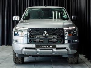 Mitsubishi Triton 2.4DI-D double cab GLS 4x4 auto - Image 2