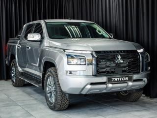 Mitsubishi Triton 2.4DI-D double cab GLS 4x4 auto
