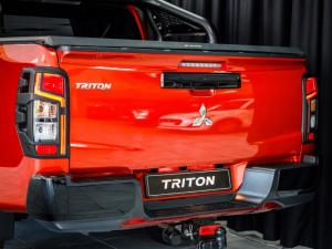 Mitsubishi Triton 2.4DI-D double cab 4x4 Shogun - Image 11