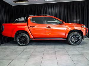 Mitsubishi Triton 2.4DI-D double cab 4x4 Shogun - Image 6