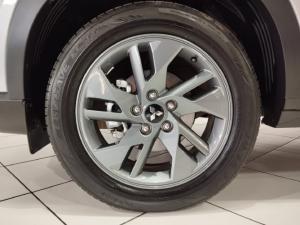 Mitsubishi Outlander Sport 1.5 GL - Image 13