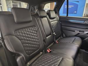 Ford Everest 3.0TD V6 4WD Platinum - Image 9