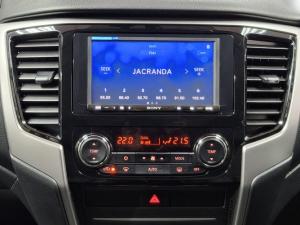 Mitsubishi Triton 2.4DI-D double cab 4x4 auto - Image 9