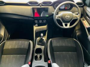 Nissan Magnite 1.0 Visia manual - Image 9