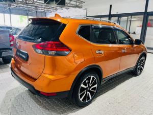 Nissan X-Trail 1.6dCi 4x4 Tekna - Image 4