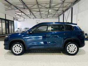 Suzuki Grand Vitara 1.5 GL manual - Image 2