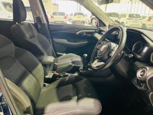 Suzuki Grand Vitara 1.5 GL manual - Image 9