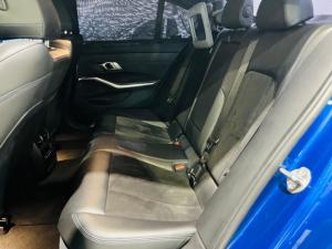 BMW 3 Series 318i M Sport - Image 11