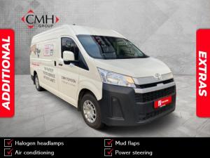 Toyota Quantum 2.8 SLWB panel van - Image 1