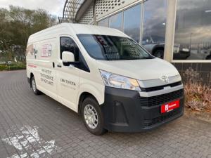 Toyota Quantum 2.8 SLWB panel van - Image 1
