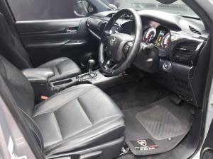 Toyota Hilux 2.8GD-6 double cab 4x4 Legend auto - Image 9