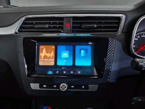 MG ZS 1.5 Luxury - Image 14